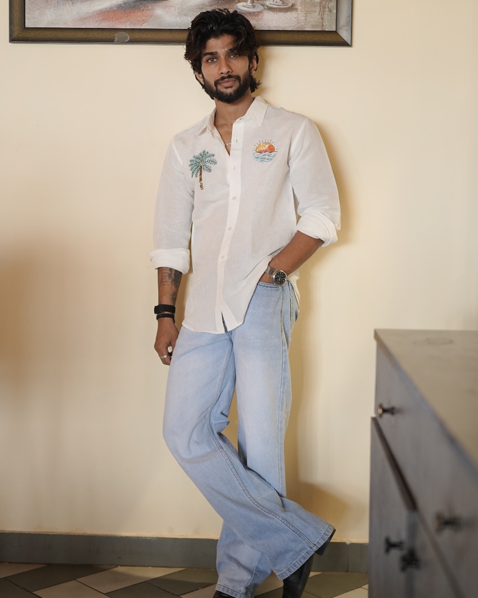 Sun & Palm Linen Shirt — view 4